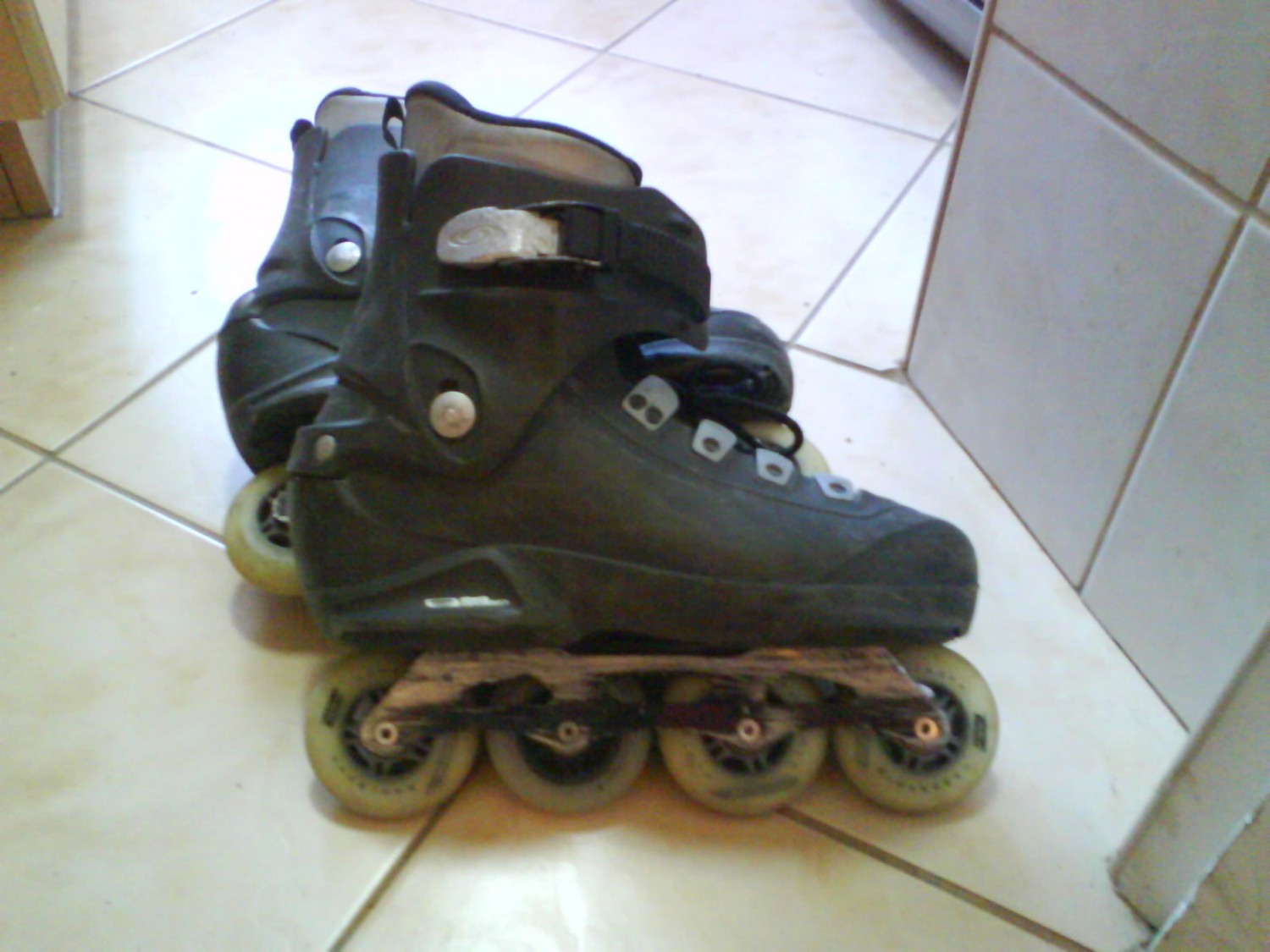 تحمل الأصل كريم سخي salomon inline skates bolts - oregonpaternityproject.org