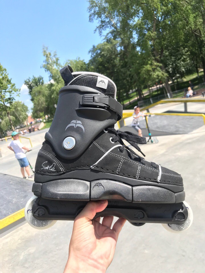 Razors SL Quinny Pro Skate in Razors Skates at SkateSetup