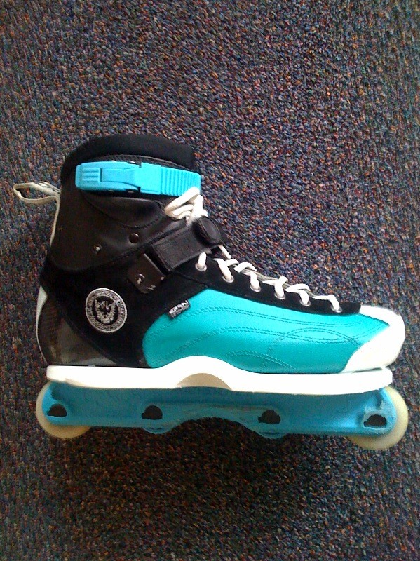 carbon skate