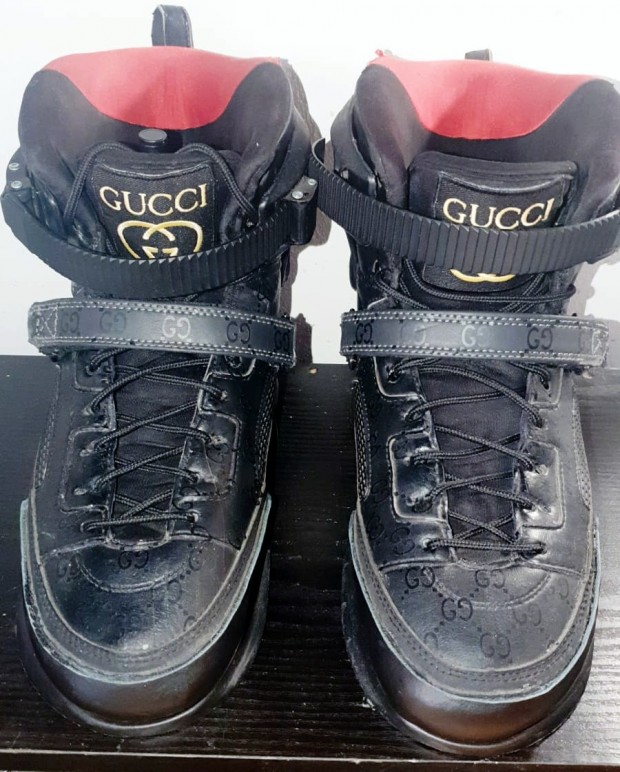 Gucci skates