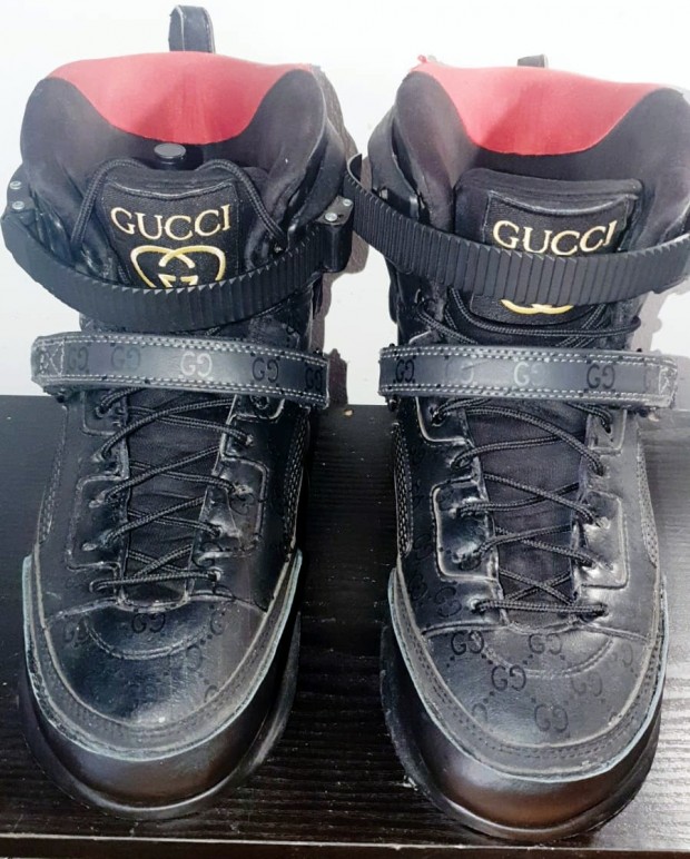 Gucci skates