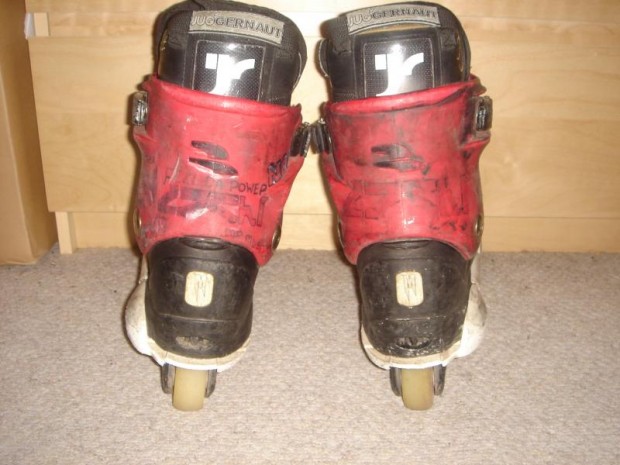Murda 1 with red Cuff
