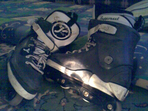 Razors Cult 6 Skates - Image 2 Razors Cult 6