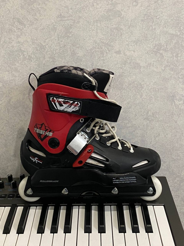 Rollerblade Tribe HD Skates - Image 1 Rollerblade Tribe HD